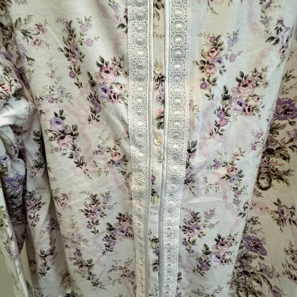 Earth‎ Angels 2 Pc Pajama Set XL Floral Lace Trim Button Top Pants NWT